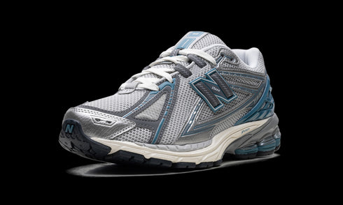 1906 "Silver/Teal"